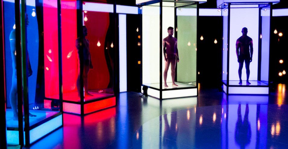 This British Dating Show Has Contestants Appearing Fully Naked On Tv
