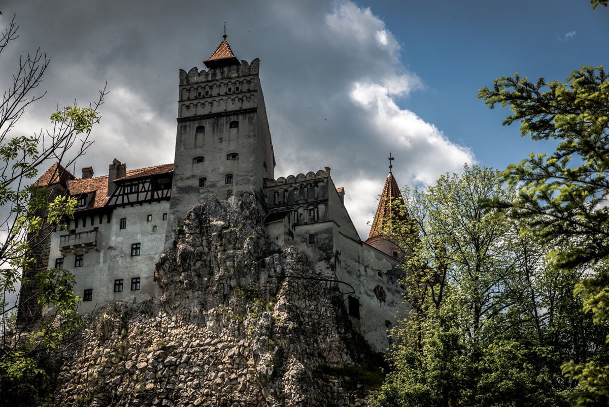 10 Haunted Places In Romania Home To Dracula That Are Dangerously