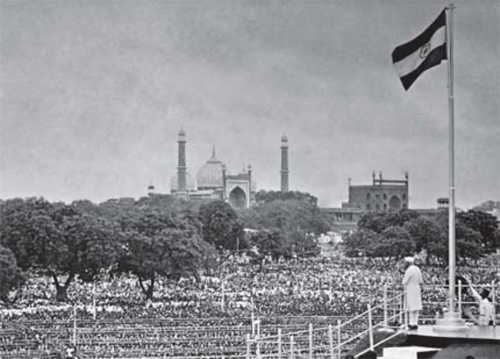 50 Iconic Photos That’ll Take You Through Landmark Events In Indian