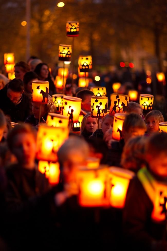 Beautiful Light Festivals Around The World Like Diwali