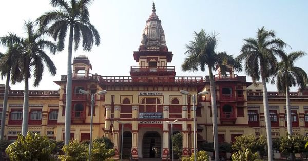 BHU Administration Bans Protests As Students Continue To Demand 24x7 ...