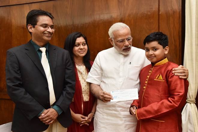 nri-student-donates-rs-18-000-prize-money-to-pm-modi-for-the-indian