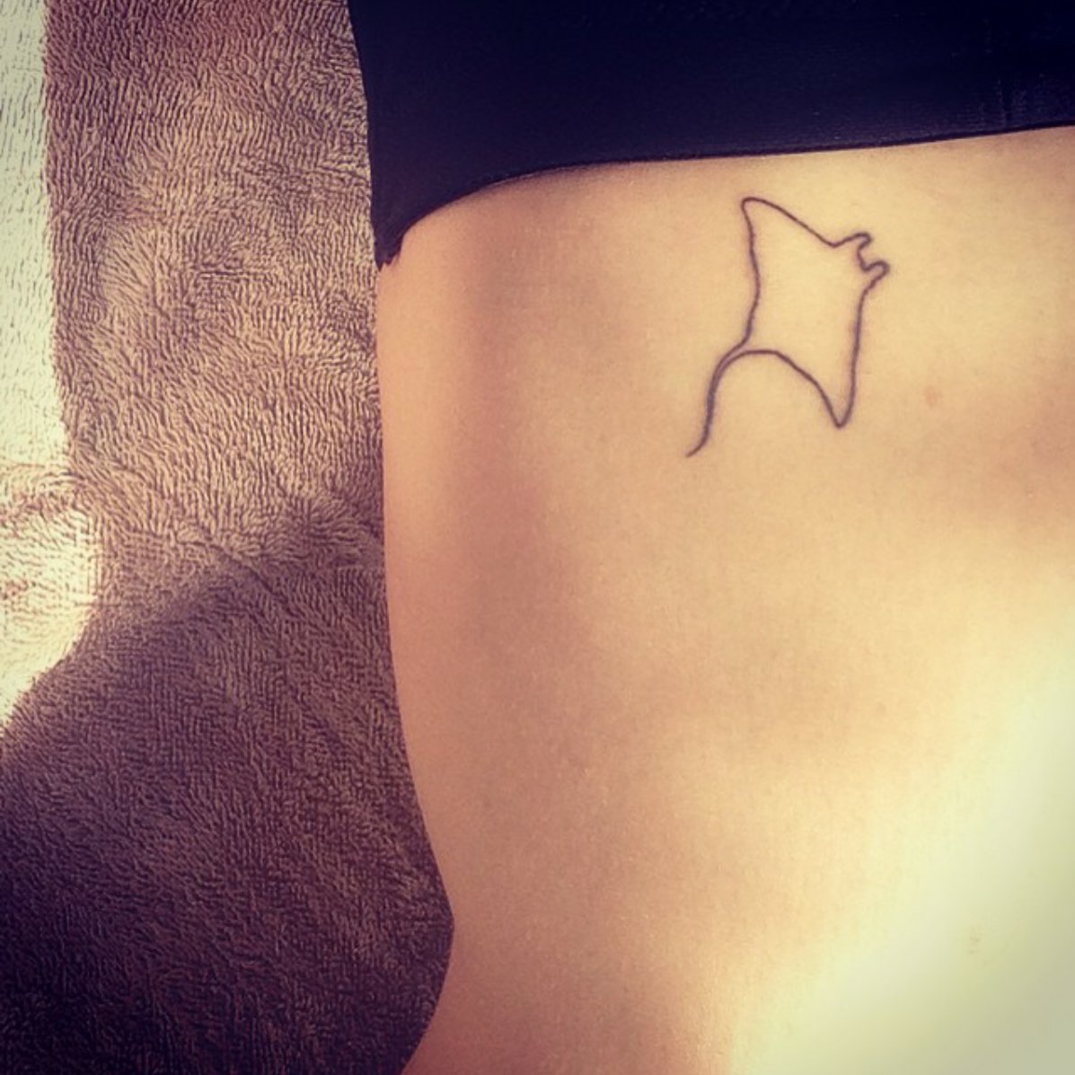 70 Beautiful Minimalist Tattoos That Are Tiny But Inspirational