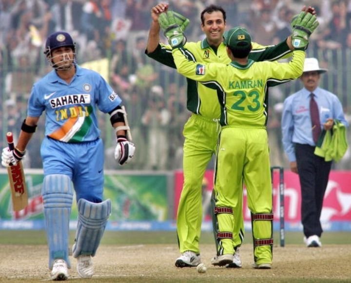 Former Pakistani Cricketer Arshad Khan Is Now An Uber Driver In Sydney