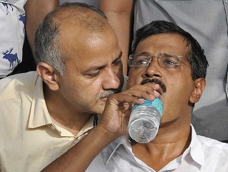 10 Times Arvind Kejriwal & Manish Sisodia Proved That They're The Jai & Veeru Of Indian Politics