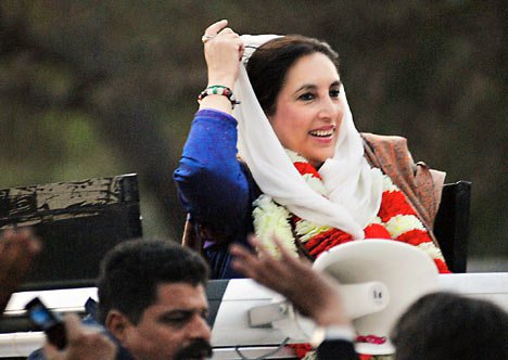  Benazir Bhutto leaves after addressing a rally in Rawalpindi’s Liquat Bagh on December 27, 2007. The rally would be her last. 