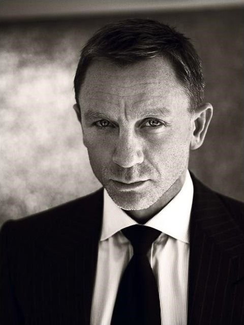 These Stunning Photos Show That Daniel Craig Is The Most Stylish Bond Ever