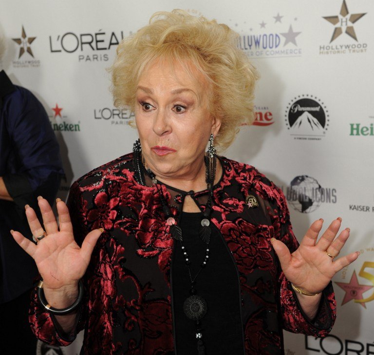 Everybody Loves Raymond Star Doris Roberts Dies At 90