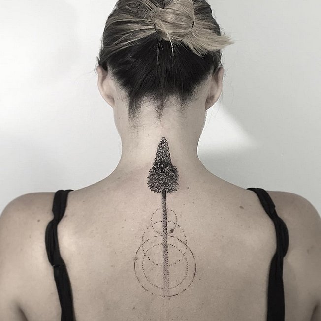 60+ Dotwork Tattoos That Will Inspire You to Get Inked