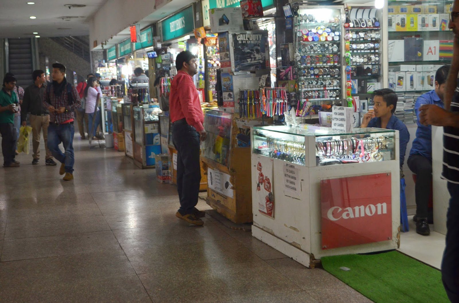 1600px x 1059px - The Sex Toy Market In Delhi's Palika Bazar Is Bringing In A ...