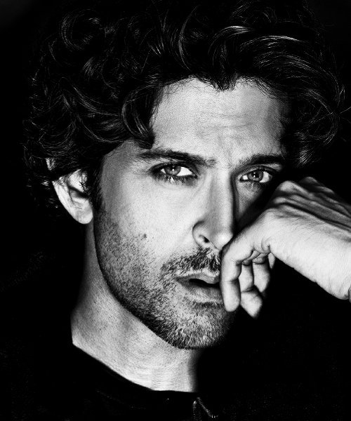 12 Photos That Show Why Hrithik Roshan Is The Greek God We All Adore