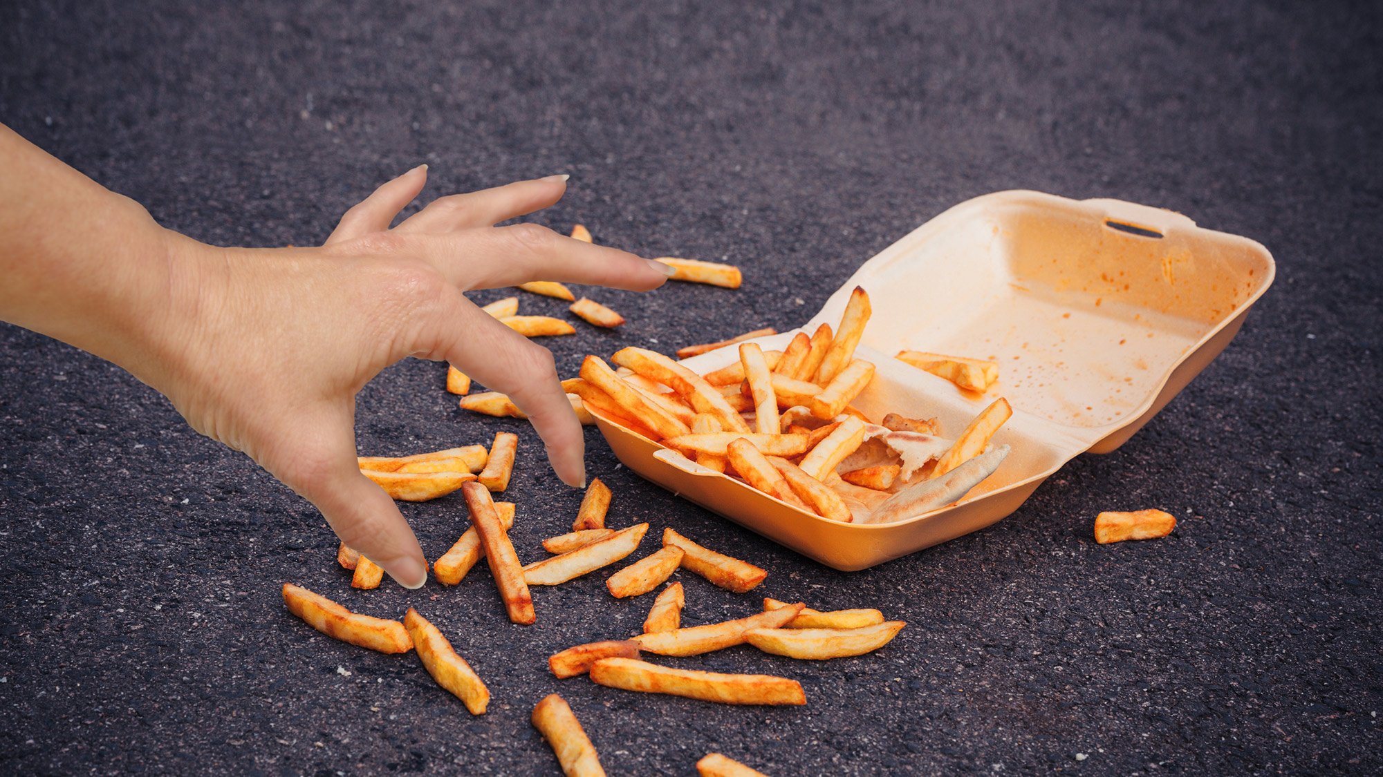 If You Believe In The 5 Second Rule While Picking Fallen Food You Need