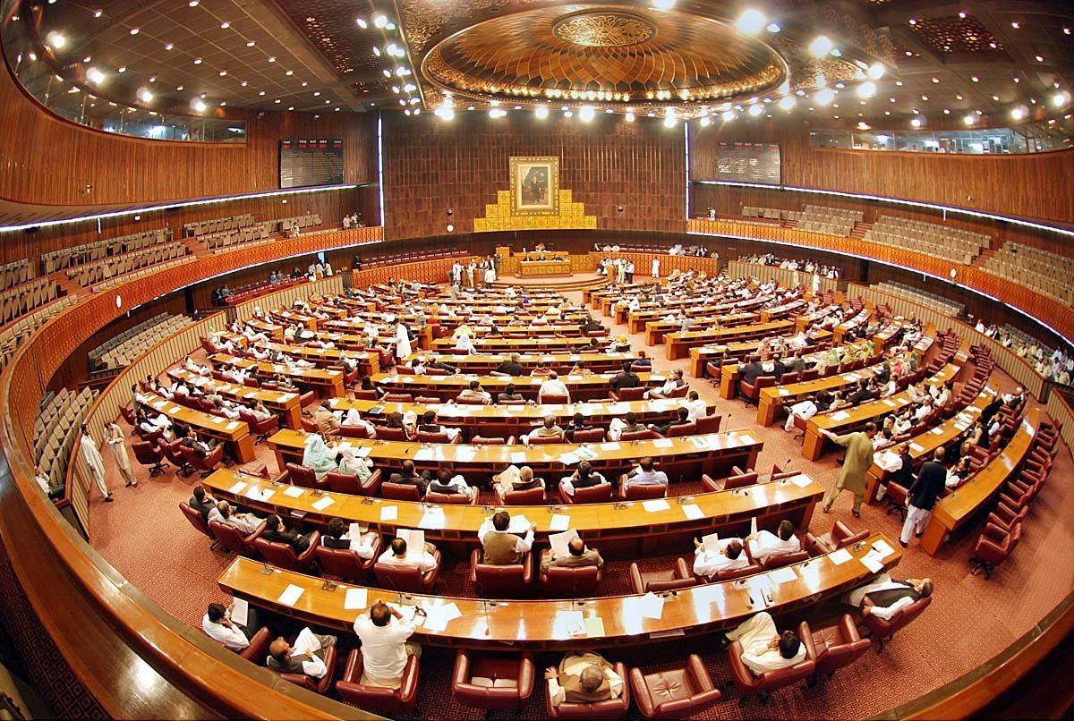 Pakistan s Parliament Becomes First In The World To Completely Run On 