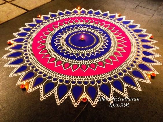 Raspaw Simple Half Circle Rangoli Designs