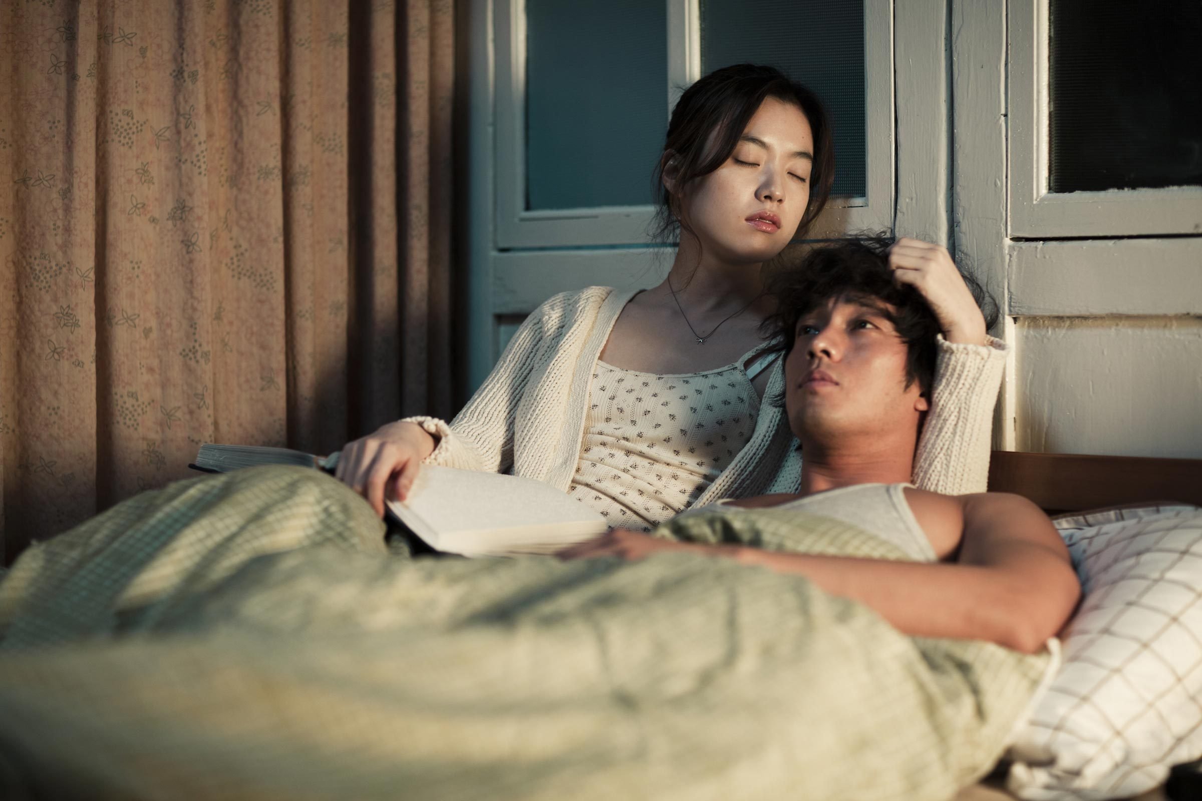 Romantic Korean Movies That Are Sure To Tug At Your Heartstrings