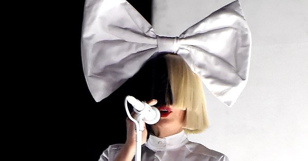 The Reason Behind Sia Hiding Her Face Is More Than Just A Bizarre ...