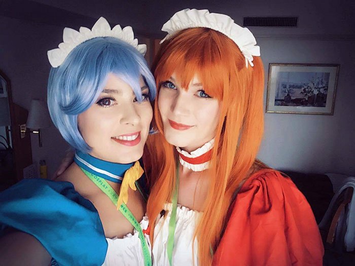 These Two Cosplayers Got Married And Their Wedding Looks