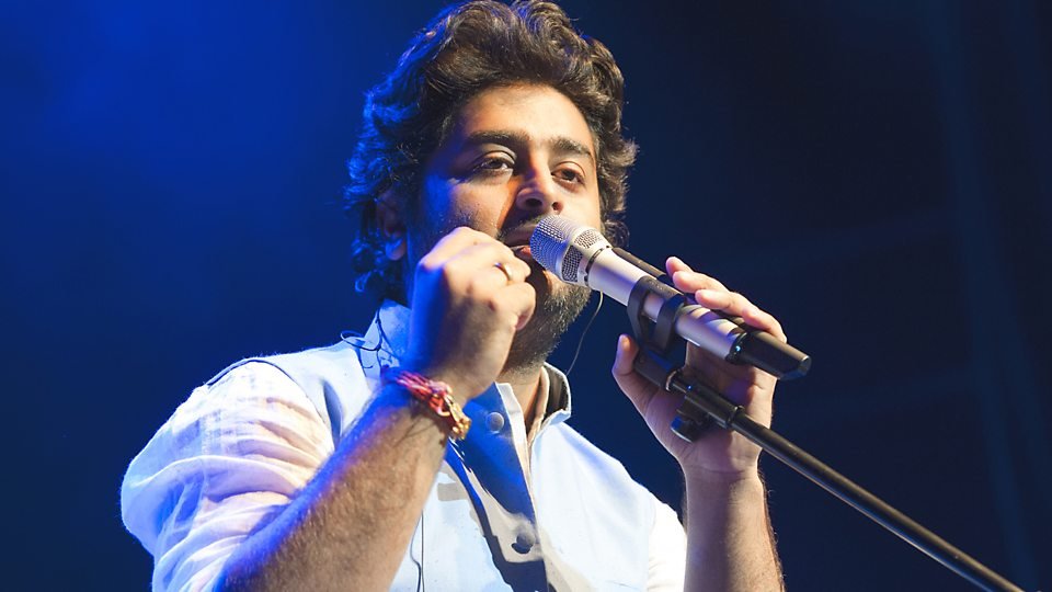 Arijit Singh's Meltdown At A Live Concert Is Going Viral ...