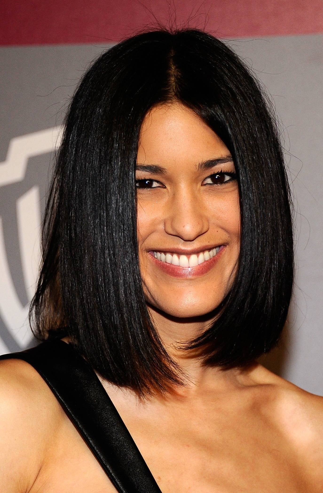 8 Trendy Haircuts For Girls With Shoulder Length Hair