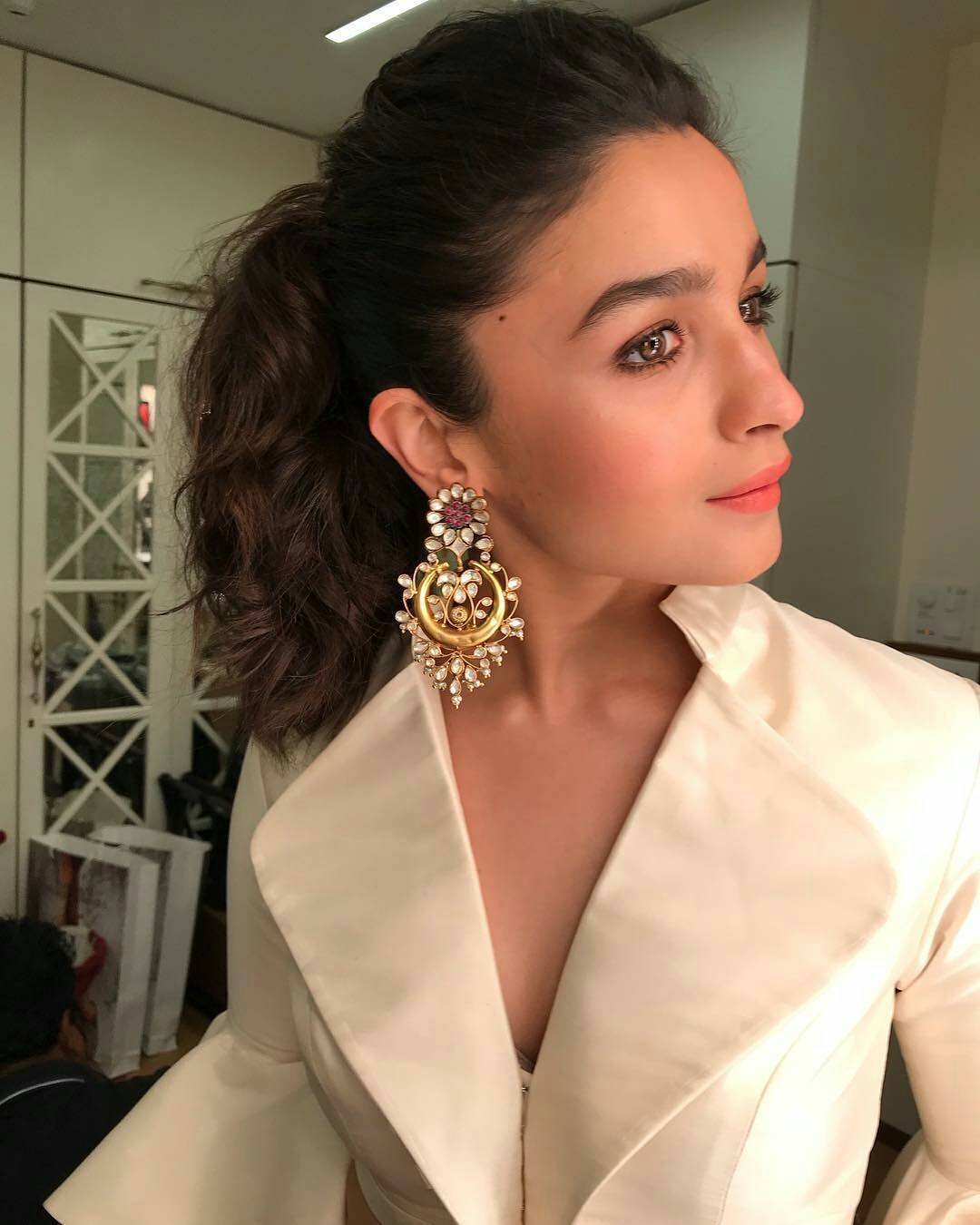 Alia's Chikankari Skirt-Silk Crop Top Outfit Is the Look to Steal for  Wedding Season