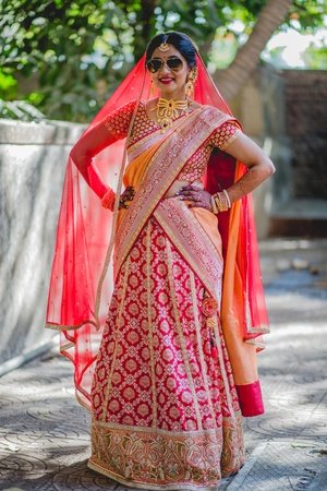 Take Your Wedding Outfit to the next Level: Drape Your Dupatta In These ...