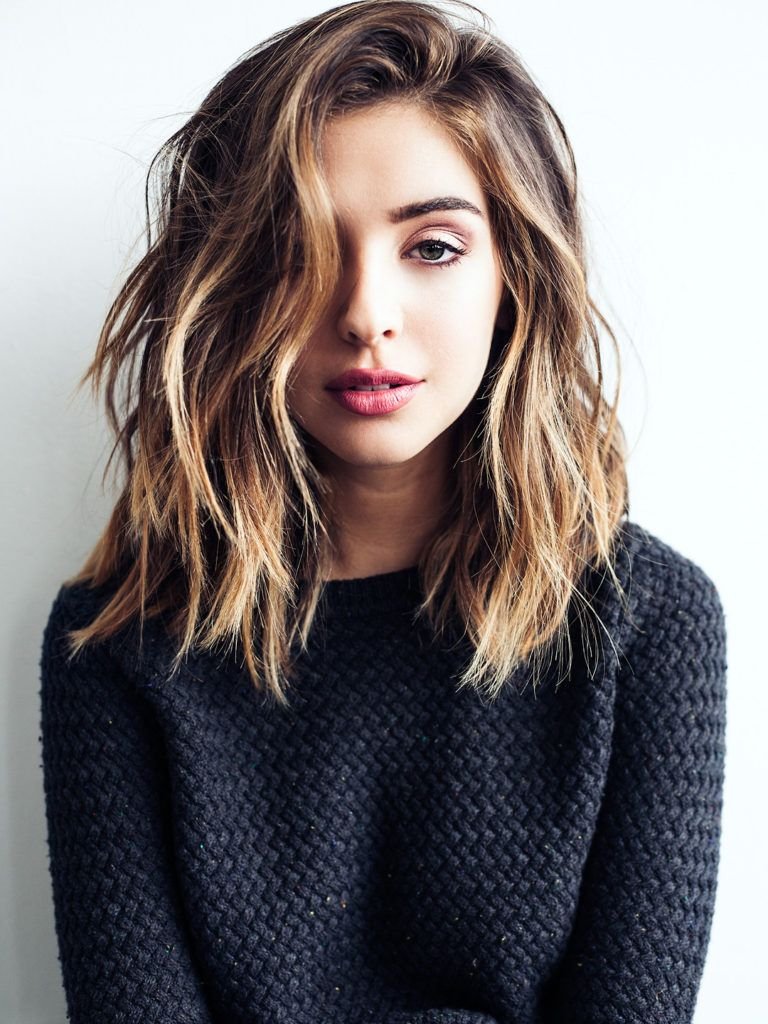 8 Trendy Haircuts For Girls With Shoulder Length Hair