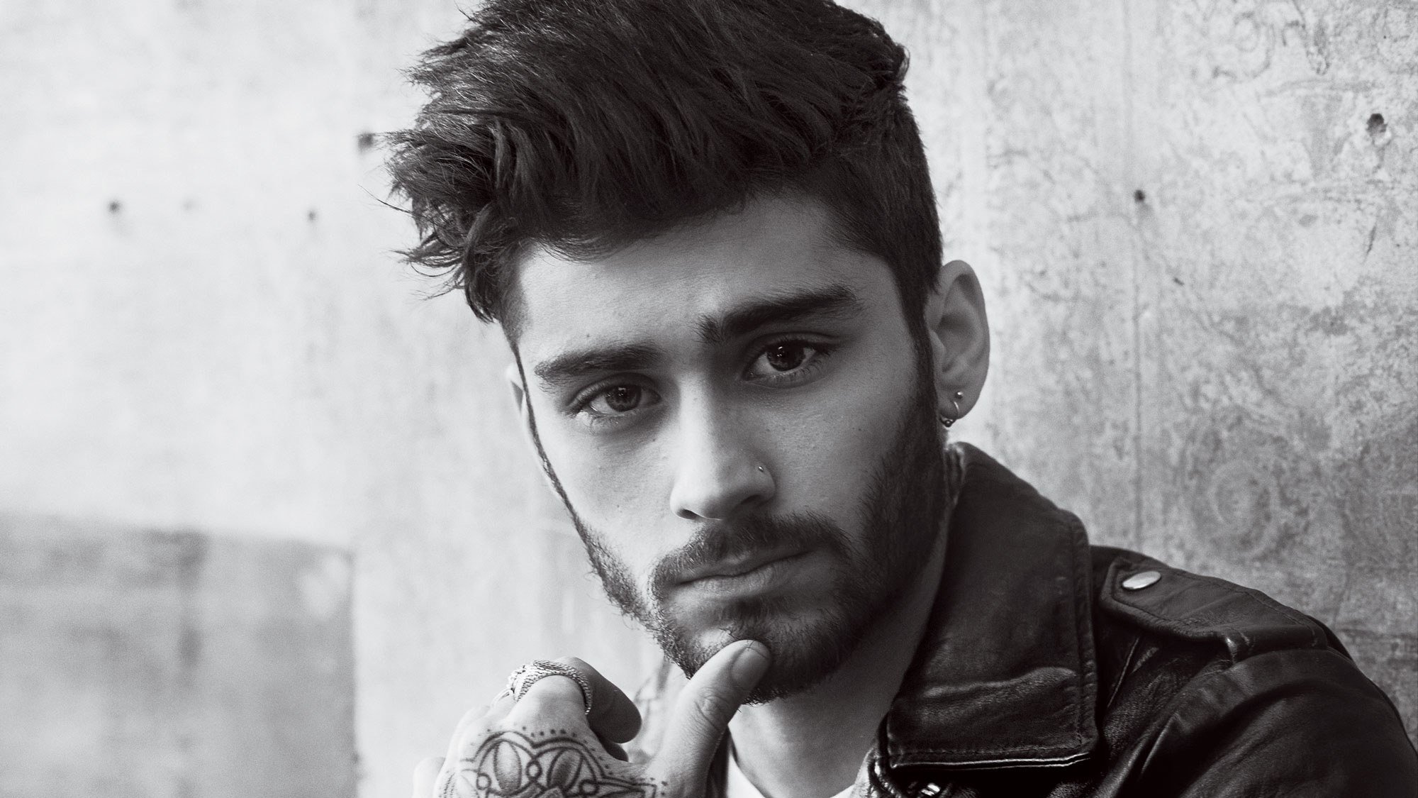 We Want Zayn Malik Arrested Because It Should Be Criminal To Be This Good Looking And So Talented
