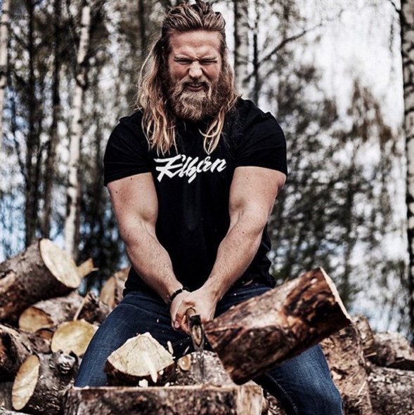 There’s A Real-Life Thor Who’s Serving In The Norwegian Navy & He’s