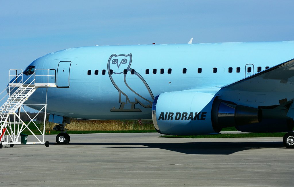 Drake Now Owns A Customised Boeing Jet Worth A Whopping