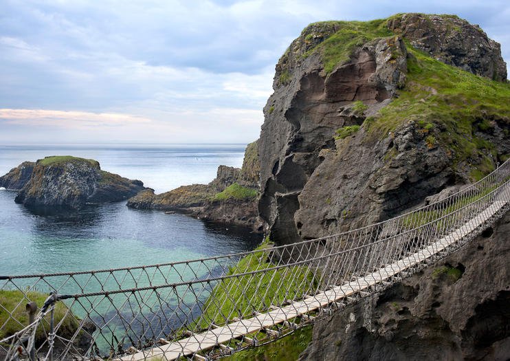 20 Of The World's Scariest Bridges That We Bet You Would Never Cross