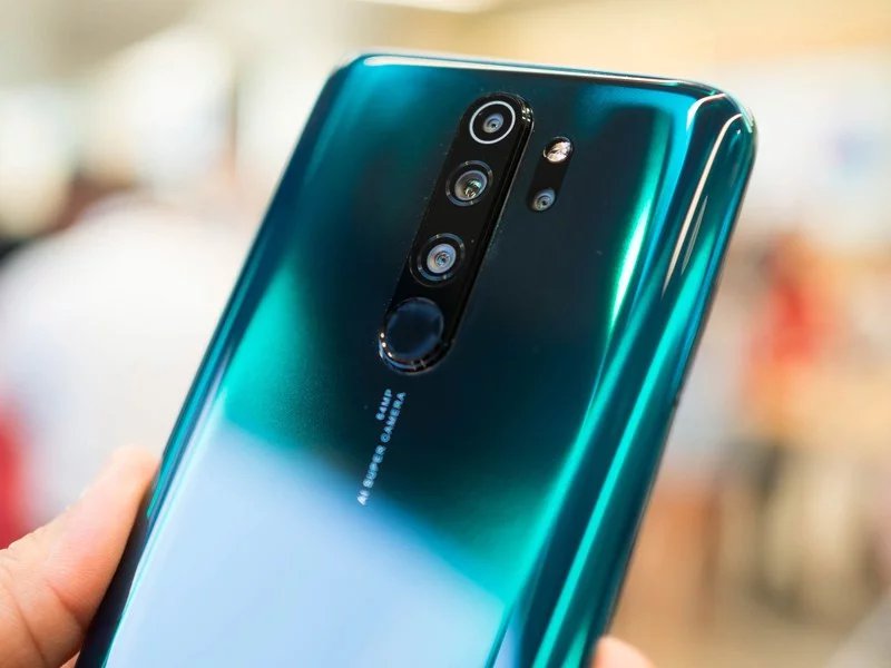 phone under 20k with best camera