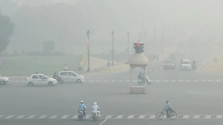 Air Quality In Delhi NCR Dips To The Emergency Level For The First Time ...