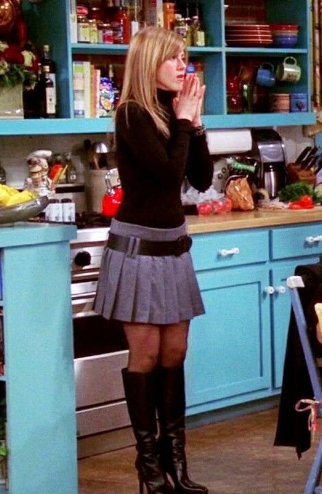30 Iconic Rachel Green Looks That Prove She Was An ...