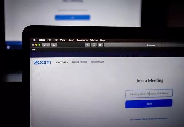 how to upgrade zoom account