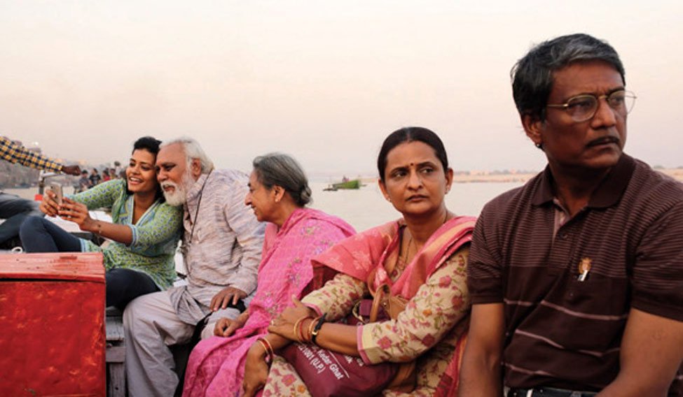 mukti bhawan movie