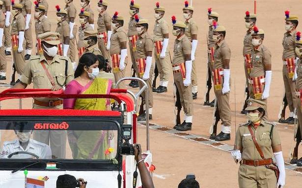 Duty Before Self: Day After She Lost Her Father, TN Cop Leads Independence Day Parade 1