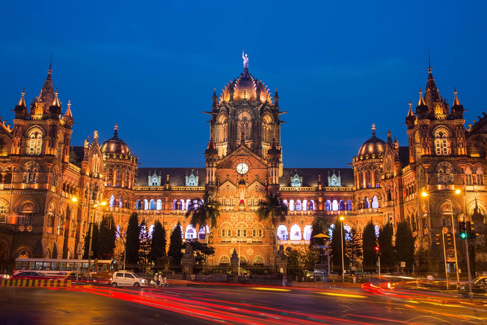 25-beautiful-railway-stations-in-india-25