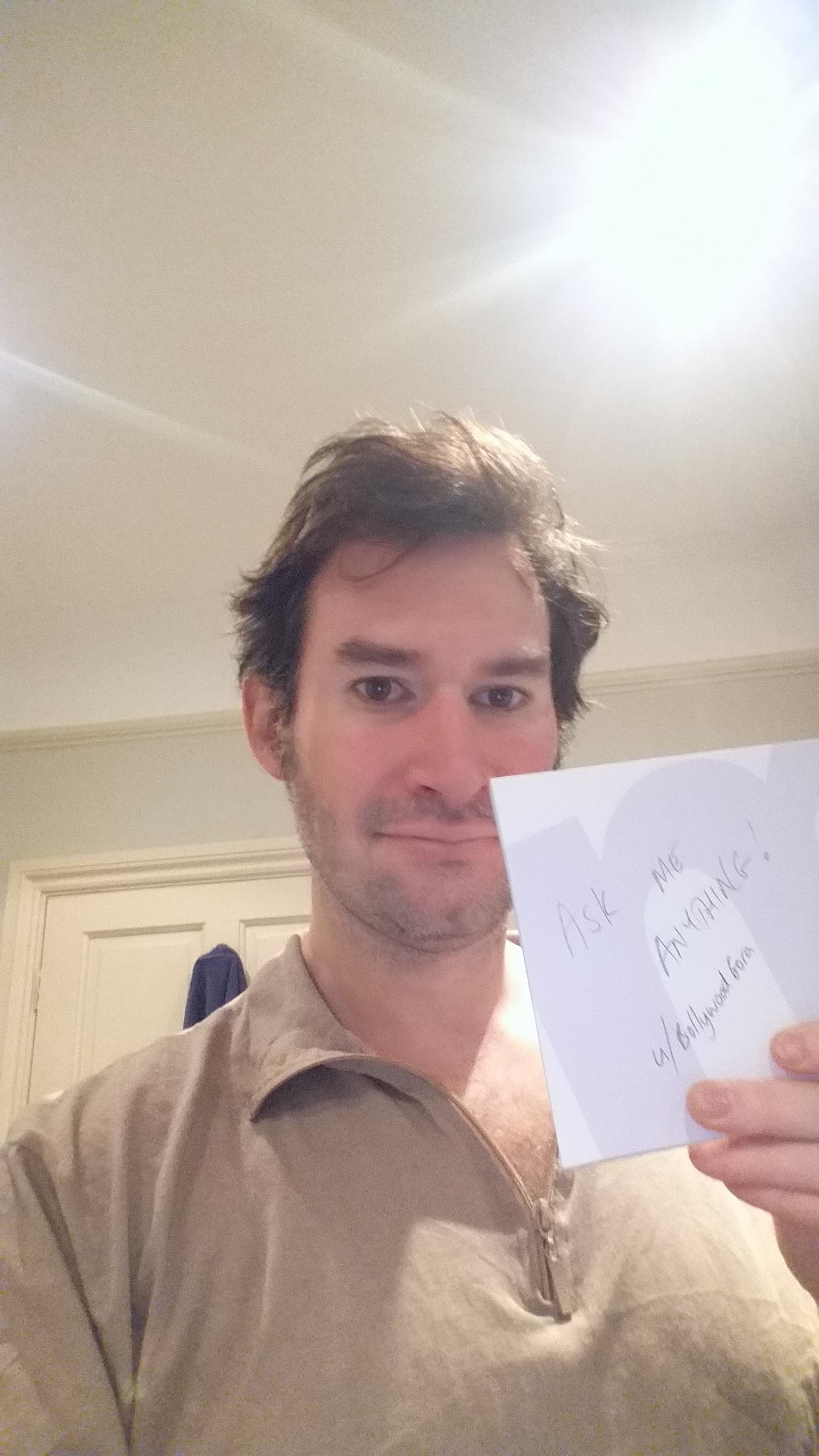 This 'Bollywood Gora' Actor Held An AMA On Reddit