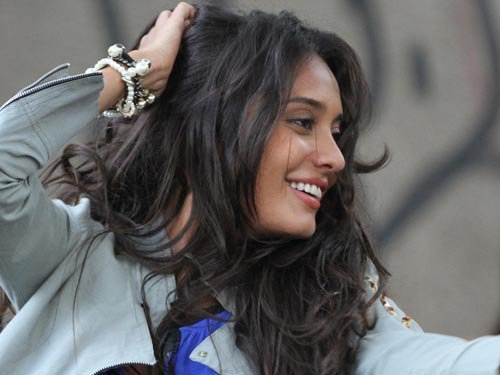 14 Signs Your Friend Is Lisa Haydon From Queen