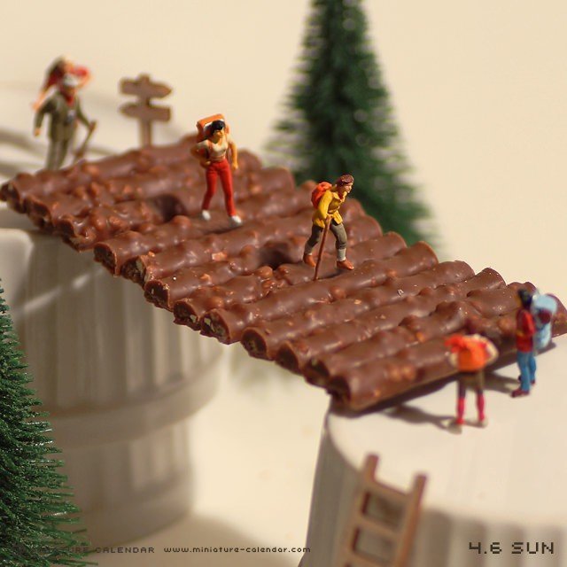 miniature figurines for dioramas