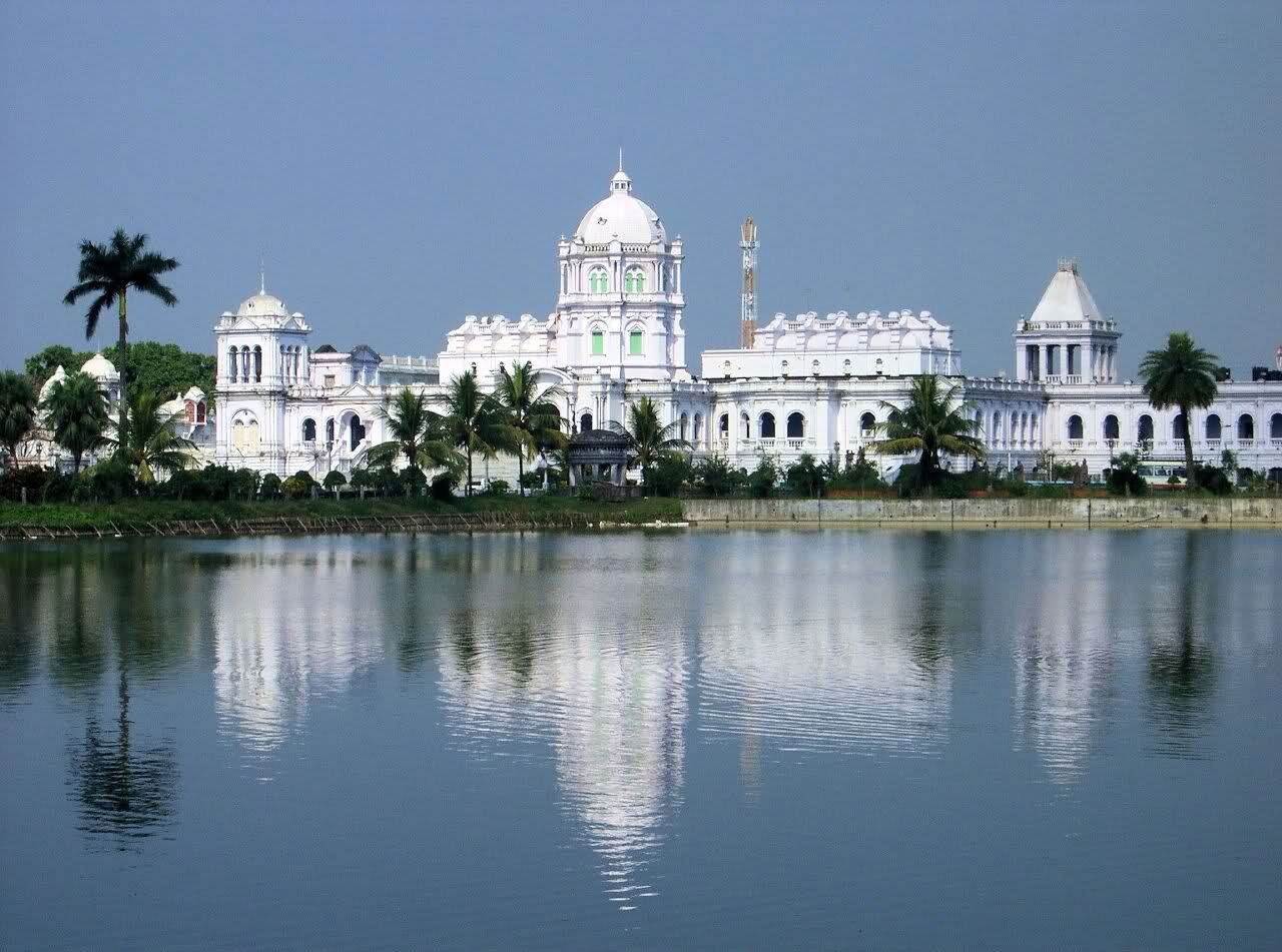 15-majestic-palaces-in-india-that-redefine-the-word-grand